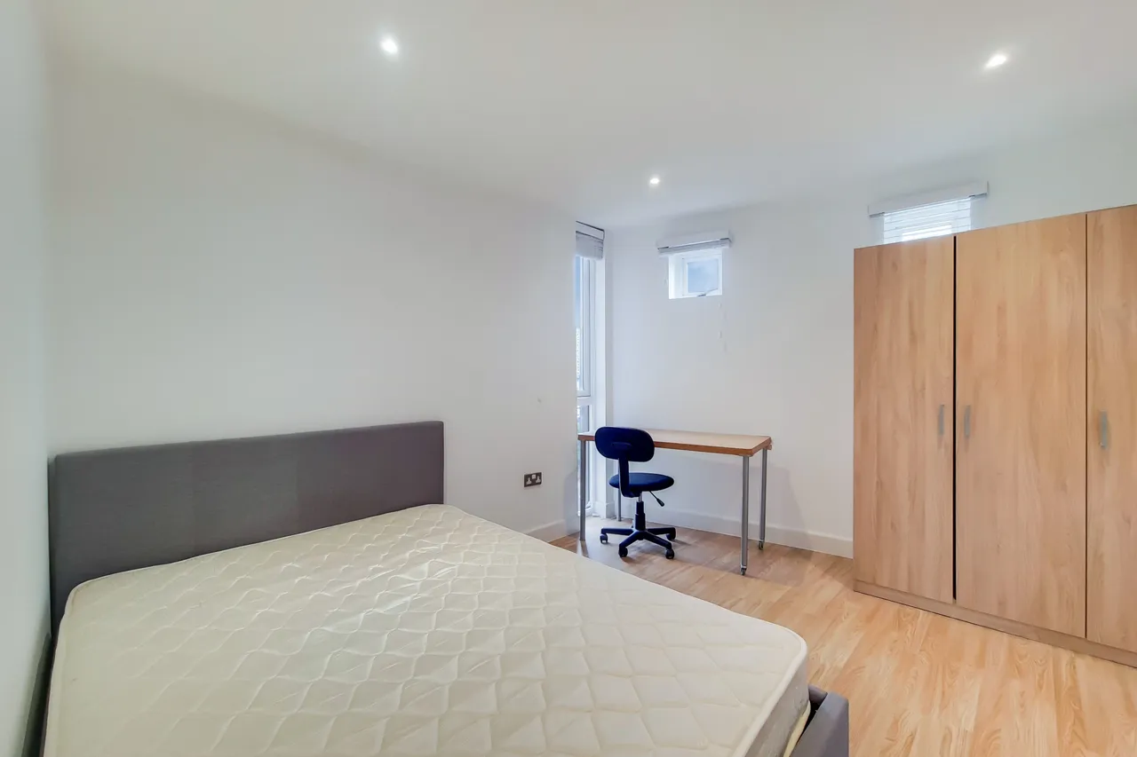 22 Arran House, Raleana Road, London, photo 7