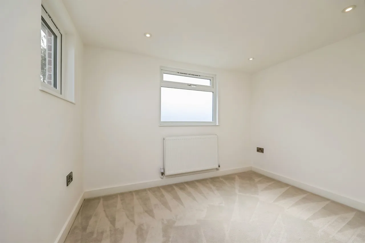 Norman Drive, Eastwood, NG16, photo 10