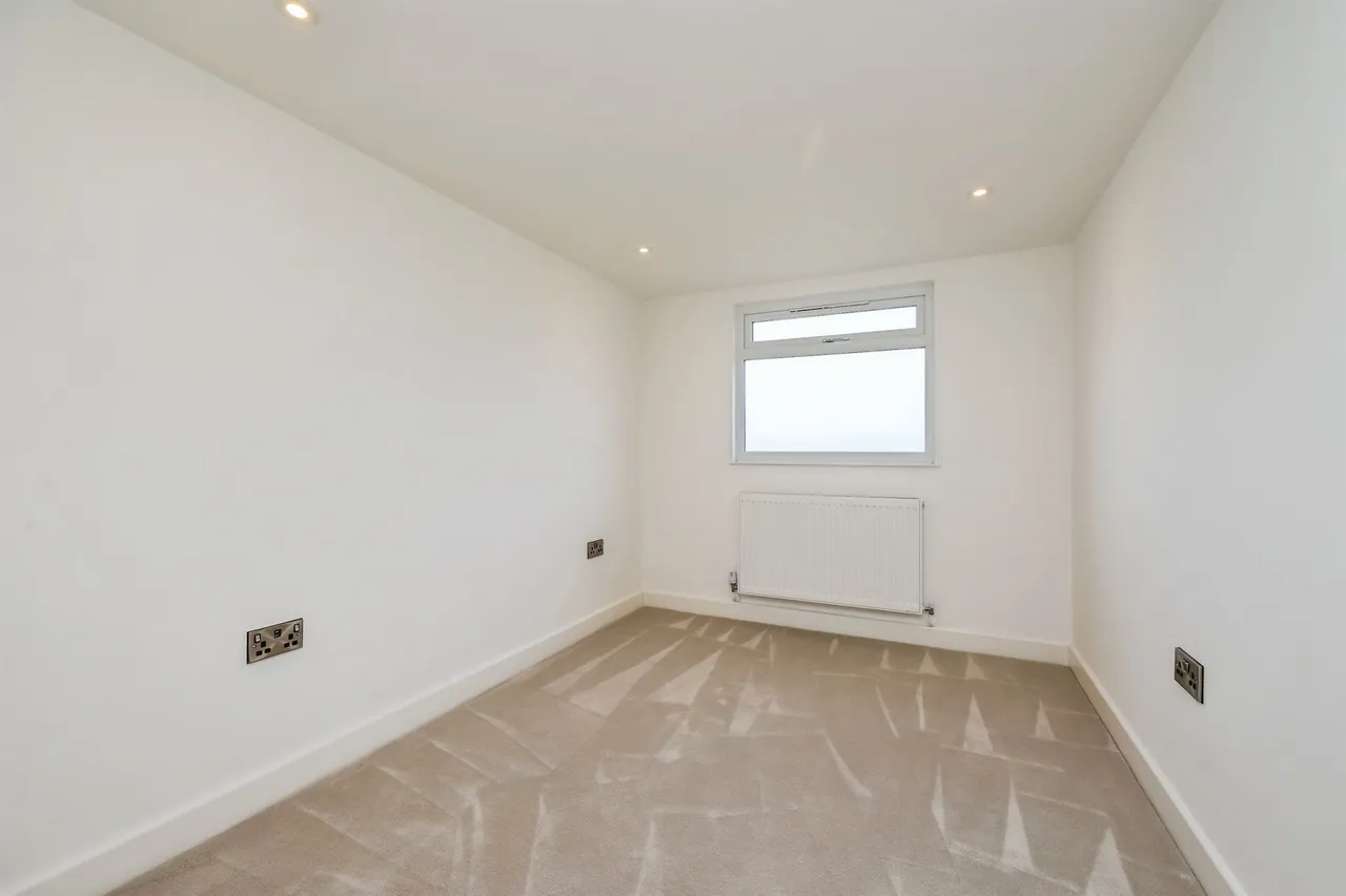 Norman Drive, Eastwood, NG16, photo 8