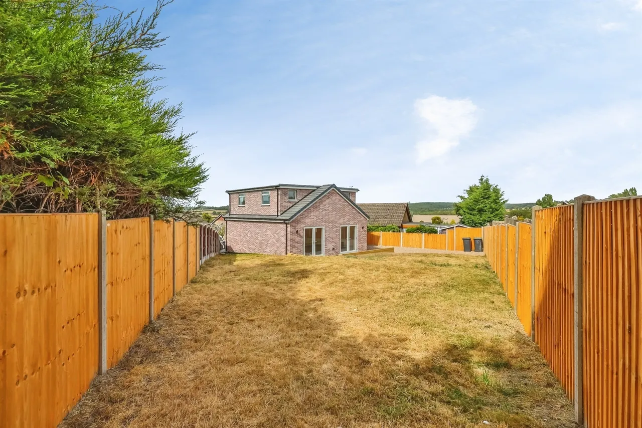 Norman Drive, Eastwood, NG16, photo 15