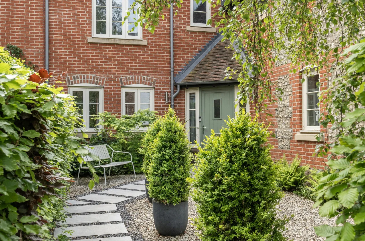 Freemans Yard Lane, Cheriton, SO24, photo 18