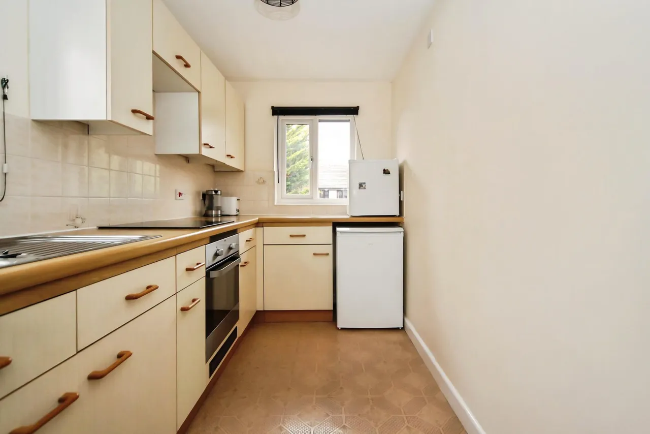 Paddock Lane, Stratford-upon-avon, CV37, photo 8