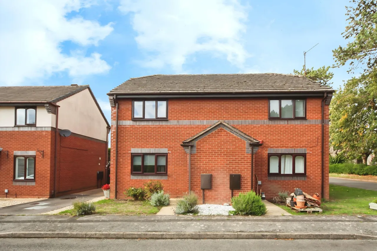 Paddock Lane, Stratford-upon-avon, CV37, photo 2