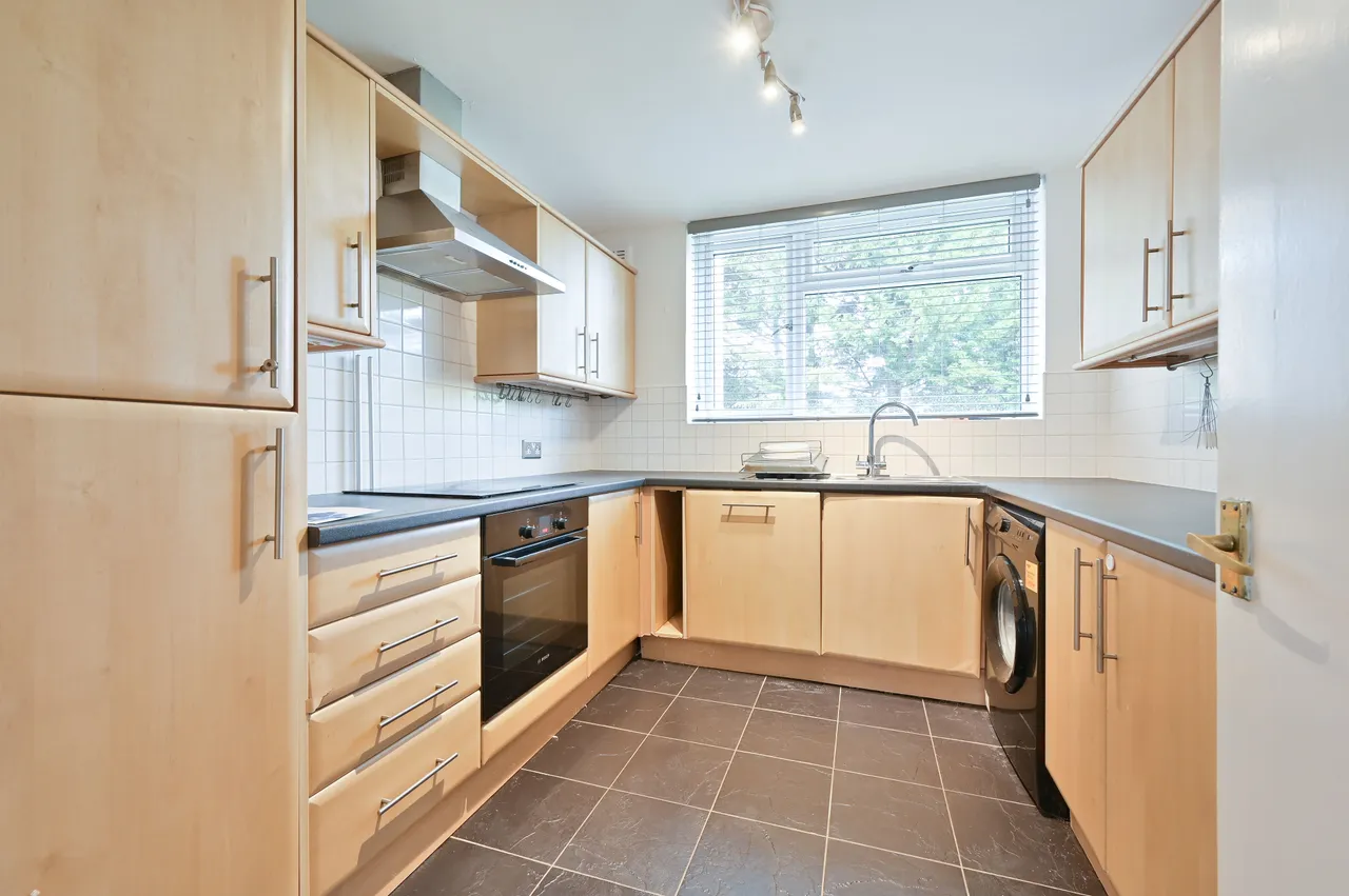 Borehamwood, WD6, photo 4