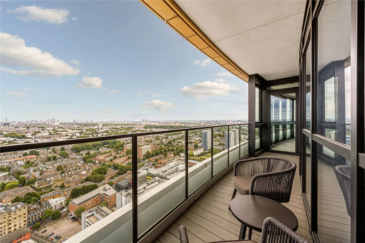 Cascade Way, White City, W12, photo 22