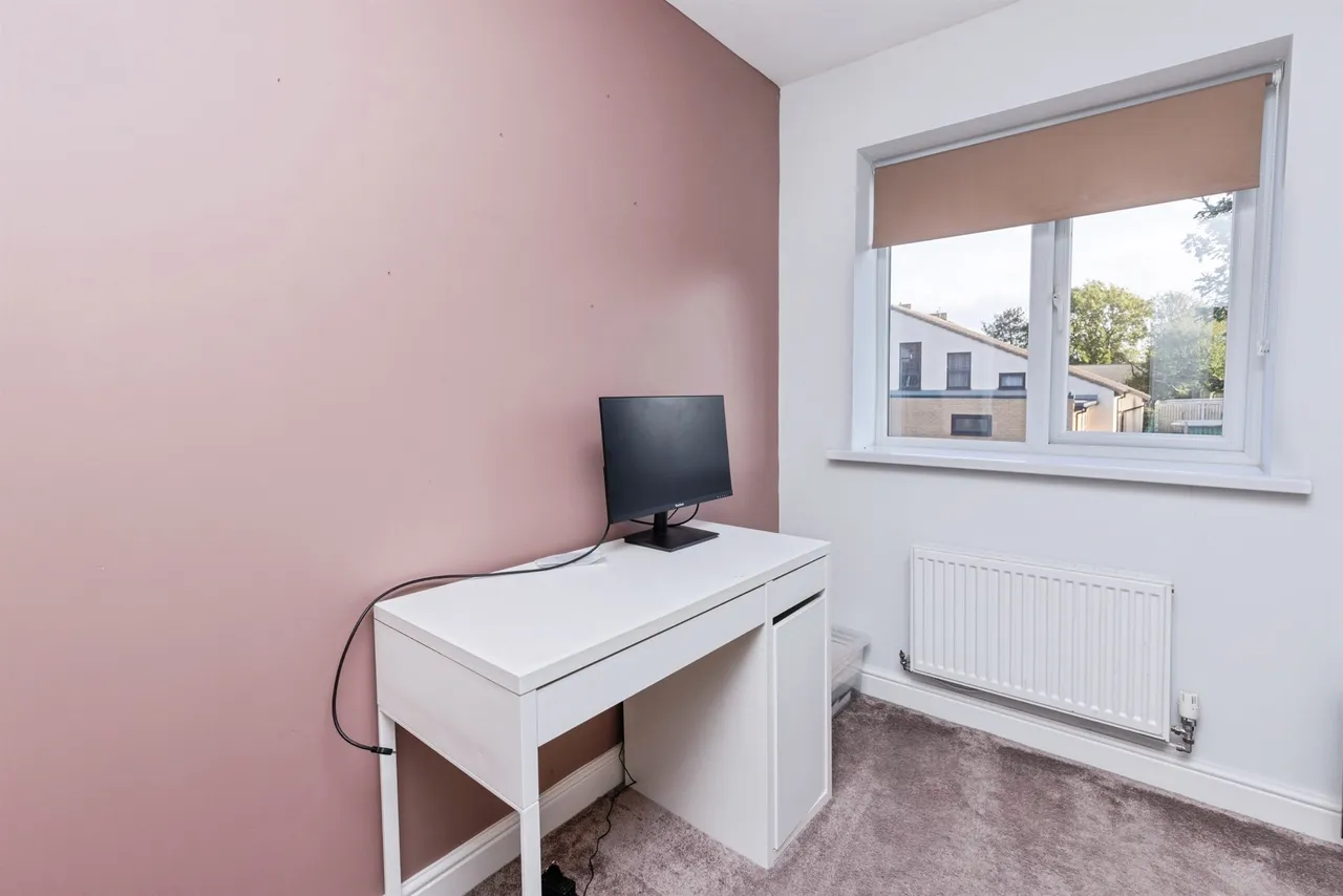 Green Lane, Wyke, Bradford, photo 12