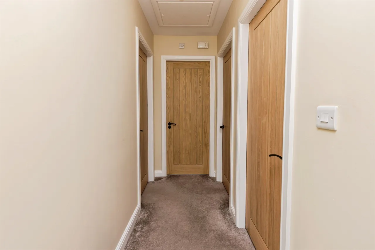 Green Lane, Wyke, Bradford, photo 8