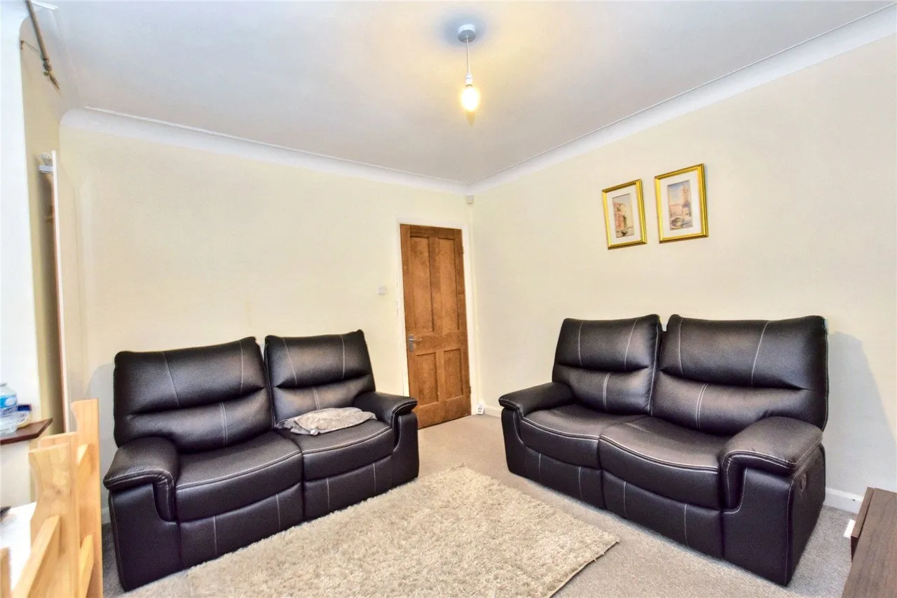Burley Road, Leeds, LS4, photo 11