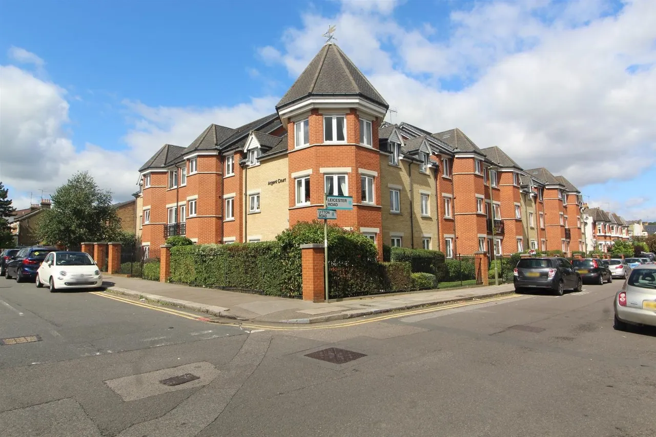 1 bed flat for sale — Leicester Road, Barnet EN5 5FL