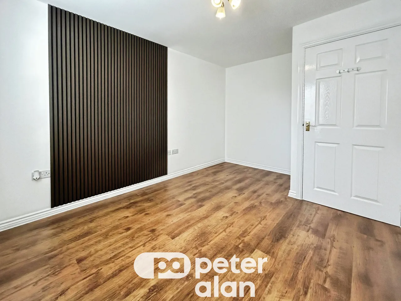 Caerphilly Road, Cardiff, CF14, photo 5
