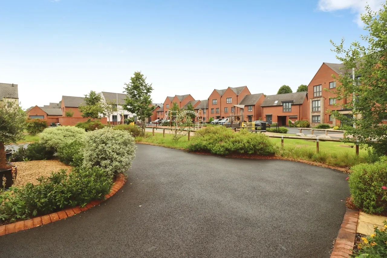 Mustoe Road, Frenchay, BS16, photo 18
