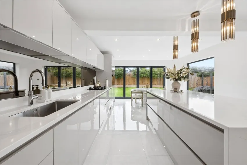 Silverdale Road, Gatley, photo 14
