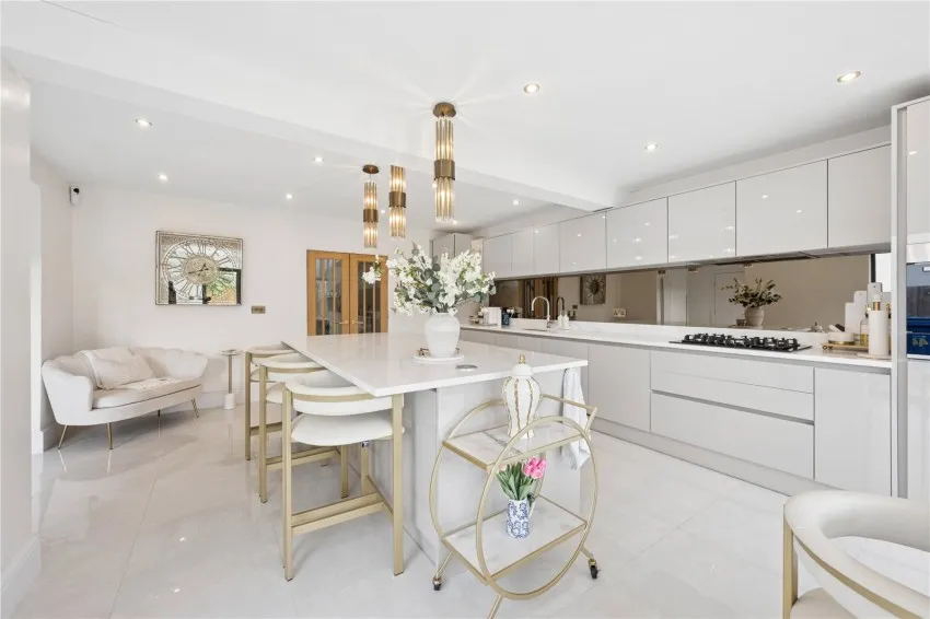 Silverdale Road, Gatley, photo 16