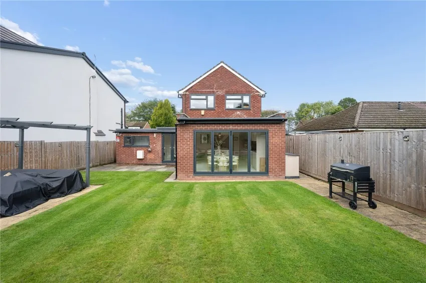 Silverdale Road, Gatley, photo 11