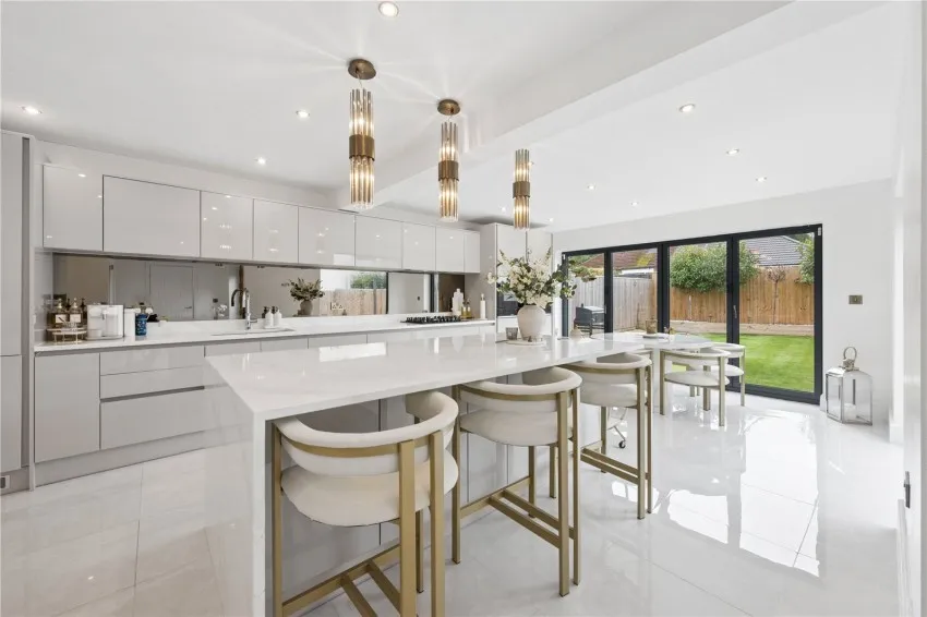 Silverdale Road, Gatley, photo 13