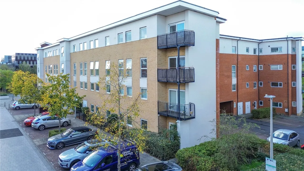 1 bed flat to rent, Drake Way, Reading, RG2