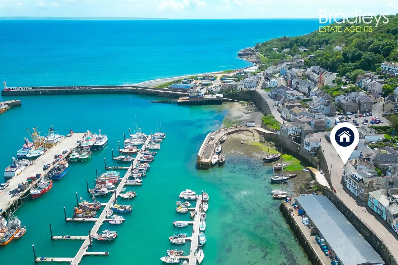 1 bed property for sale, Fore Street, Newlyn, TR18