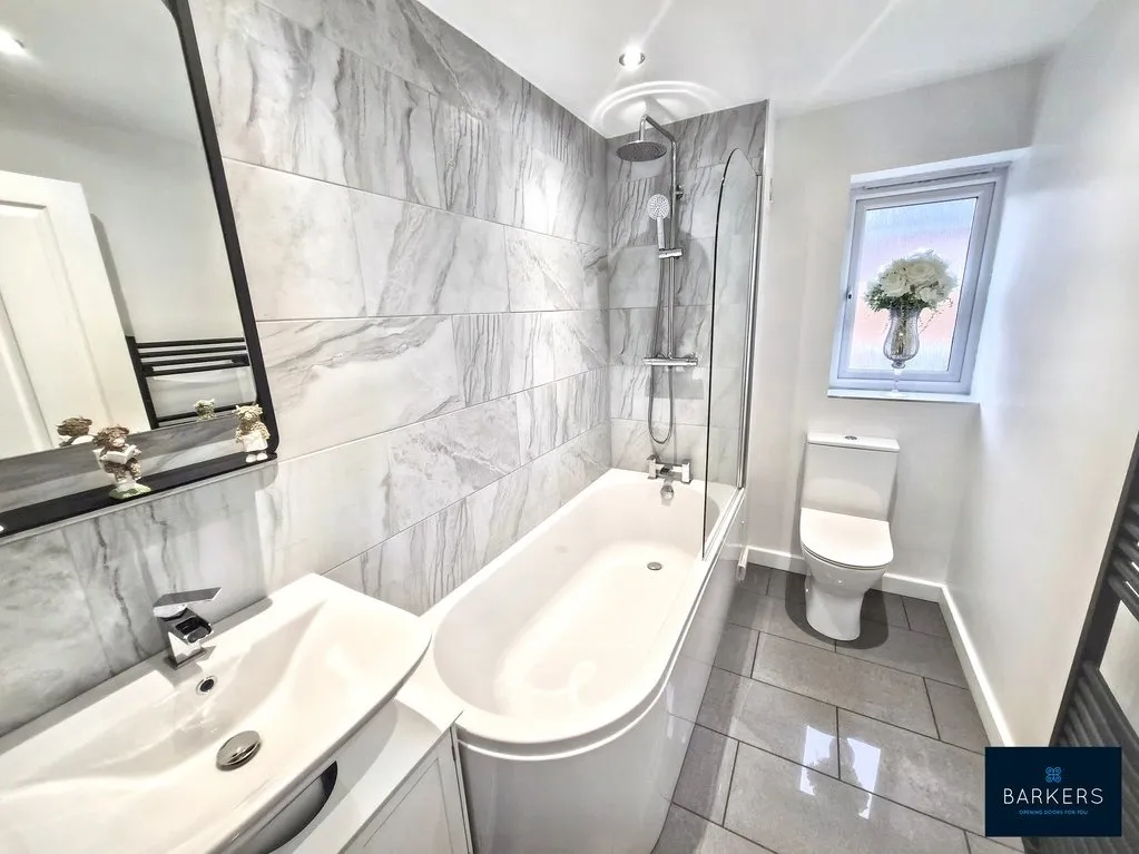 Denham Drive, Bradford BD6 3FH, photo 15