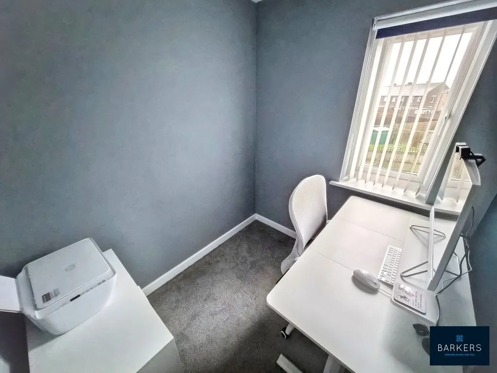 Denham Drive, Bradford BD6 3FH, photo 14