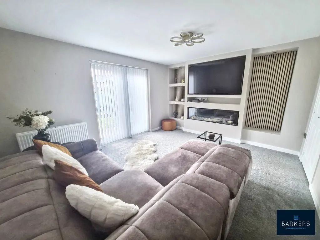 Denham Drive, Bradford BD6 3FH, photo 6