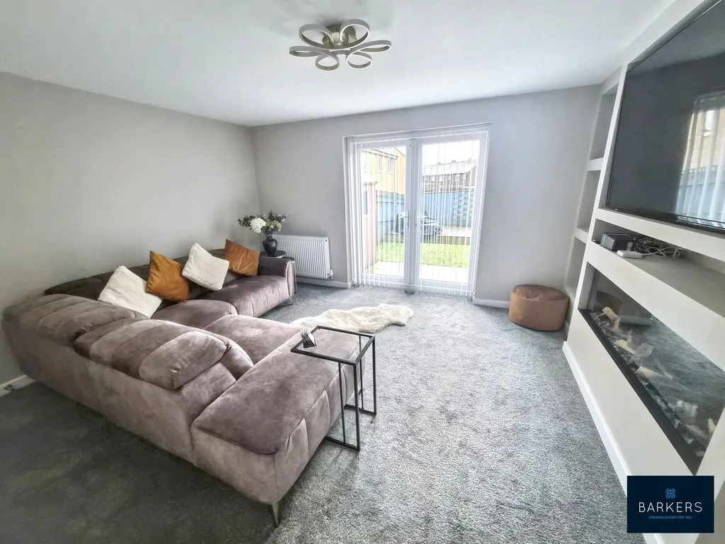 Denham Drive, Bradford BD6 3FH, photo 8