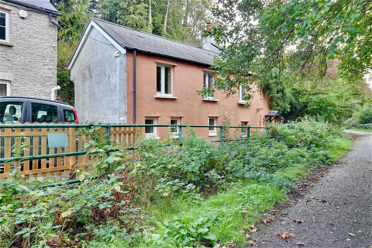 3 bed house for sale, White Hart Cottages, Machen, CF83
