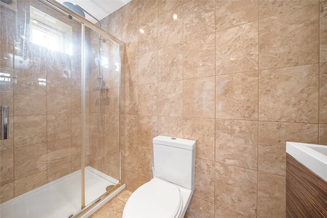 Cameron Road, London, SE6, photo 12
