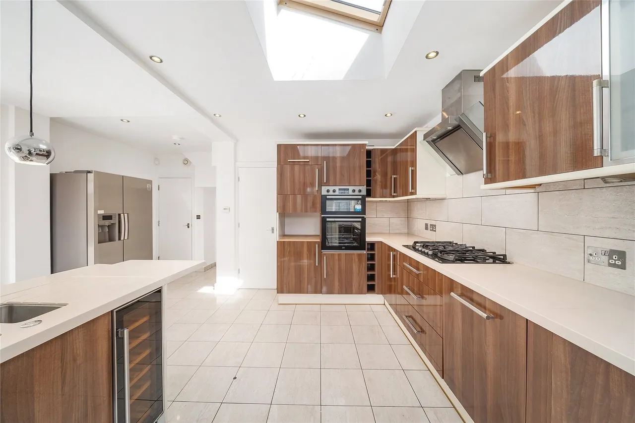 Cameron Road, London, SE6, photo 4