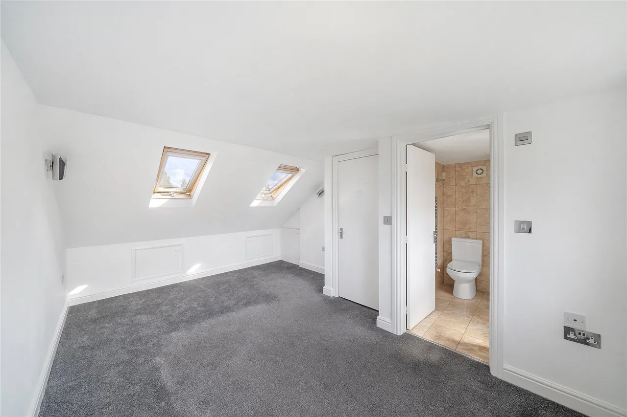 Cameron Road, London, SE6, photo 7