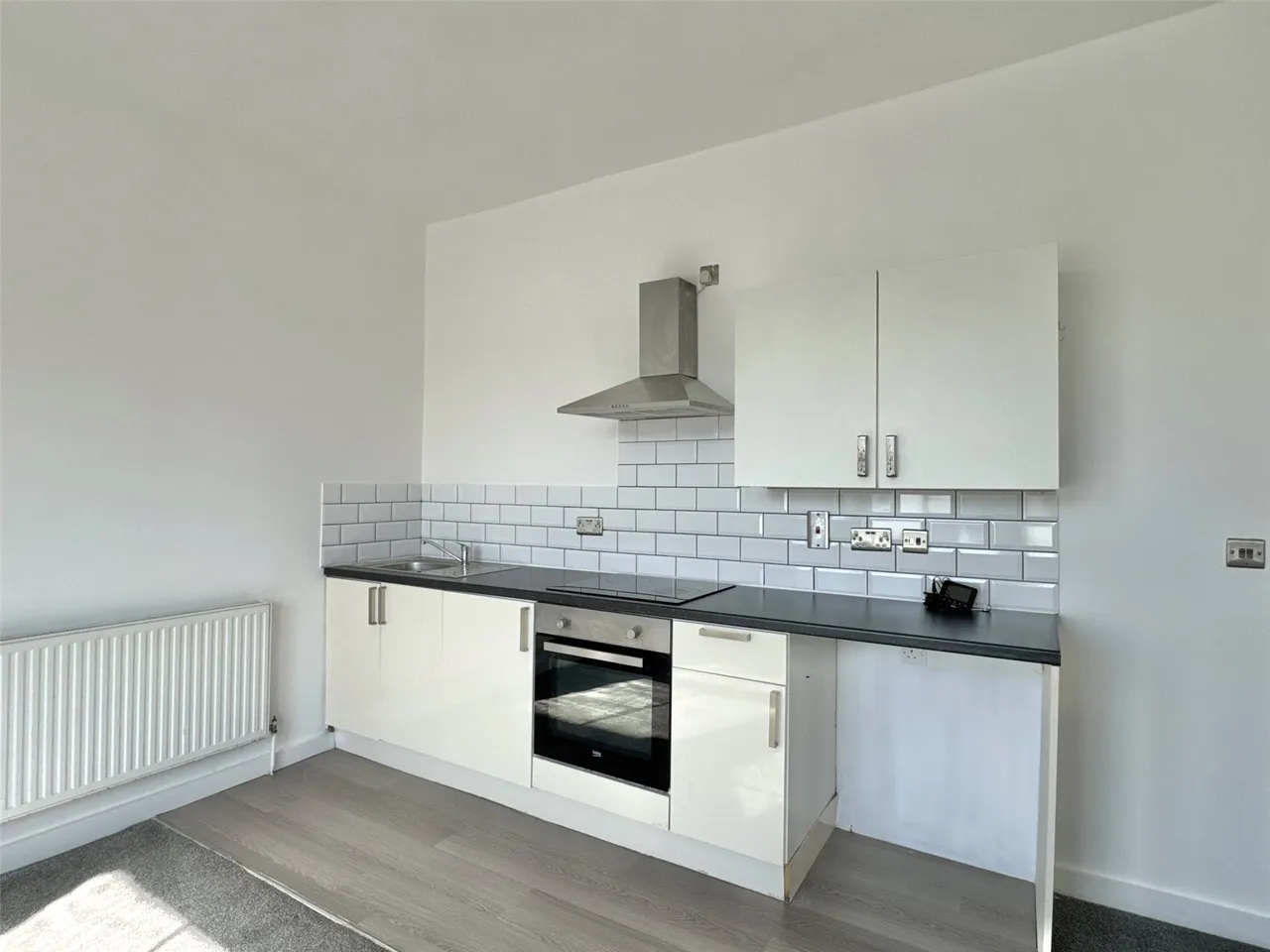 Temple Street, Llandrindod Wells, Powys, LD1 5HF, photo 3