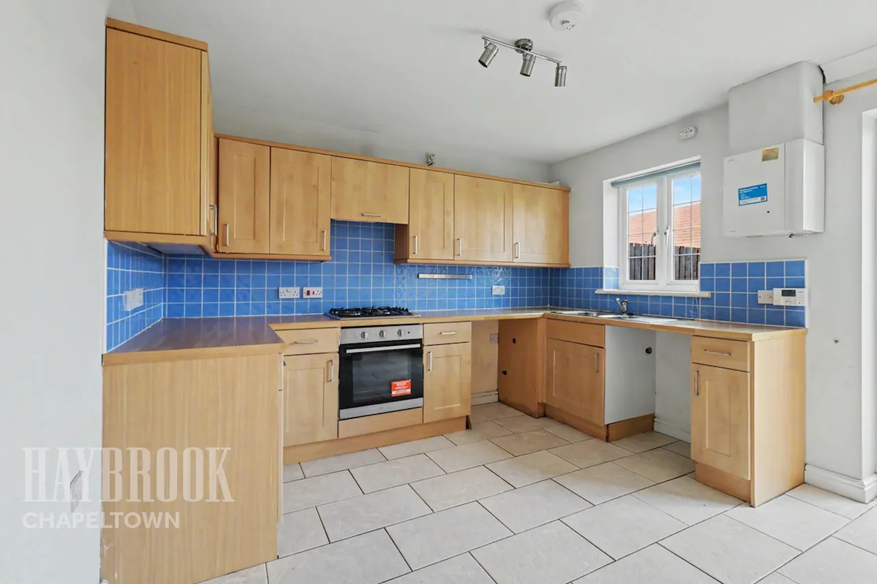 Ironstone Drive, Chapeltown, photo 10