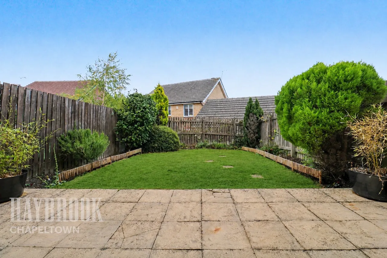 Ironstone Drive, Chapeltown, photo 3