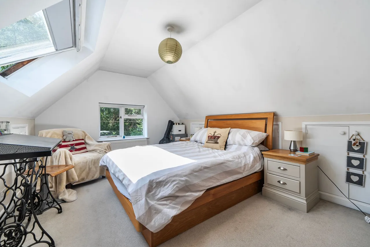 New Road, Midhurst, GU29, photo 15