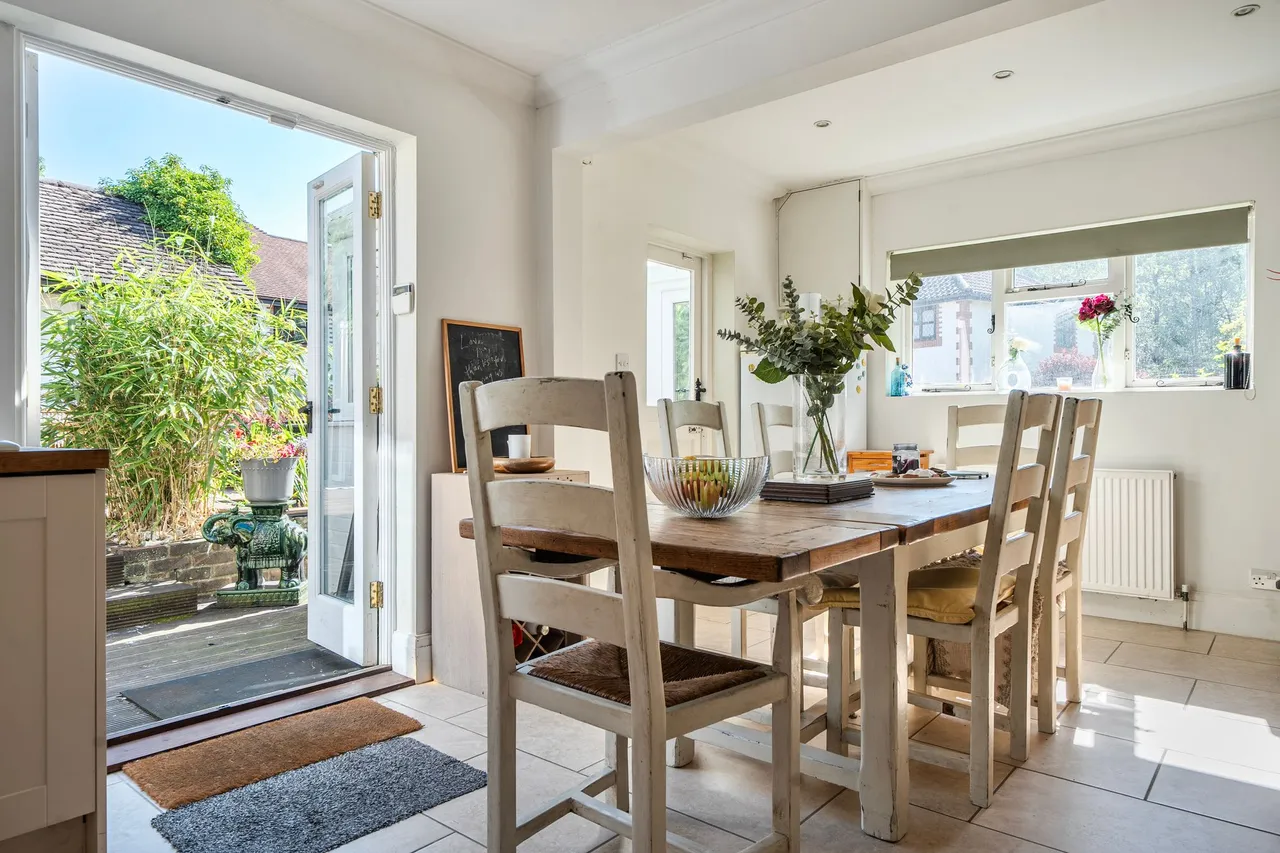 New Road, Midhurst, GU29, photo 9