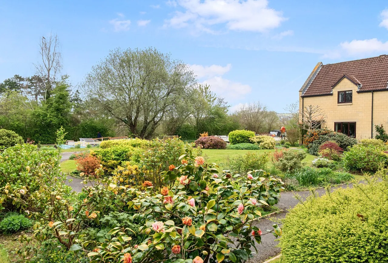 Harbutts, Somerset, Bathampton, BA2 6TA, photo 14