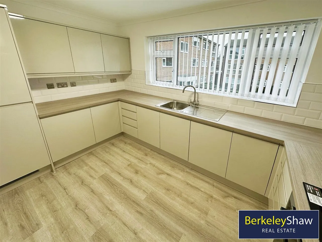 Nicholas Road, Blundellsands, L23, photo 5