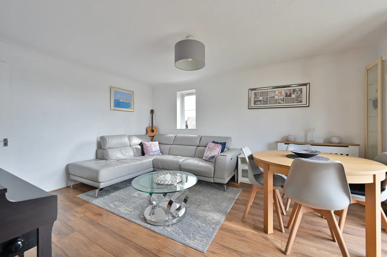 23 Harlech Road, Abbots Langley, photo 7