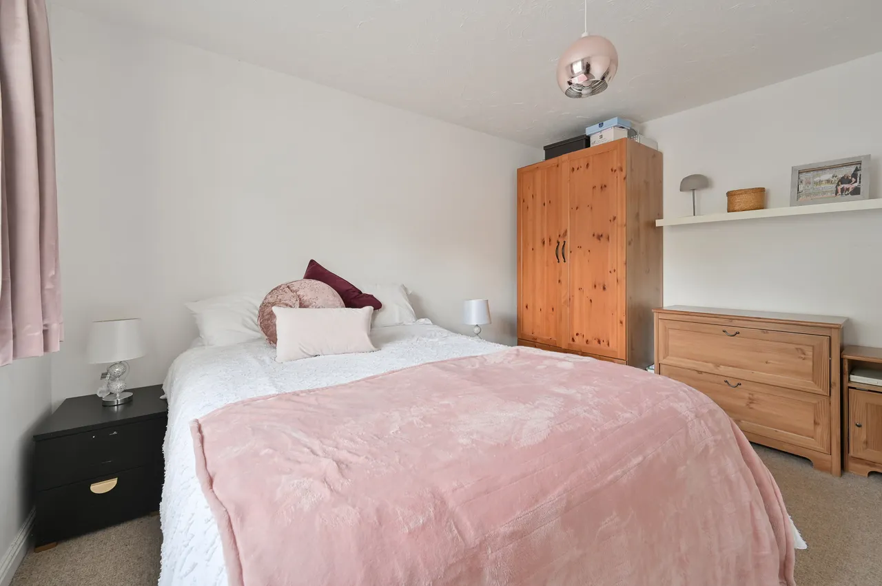 23 Harlech Road, Abbots Langley, photo 10