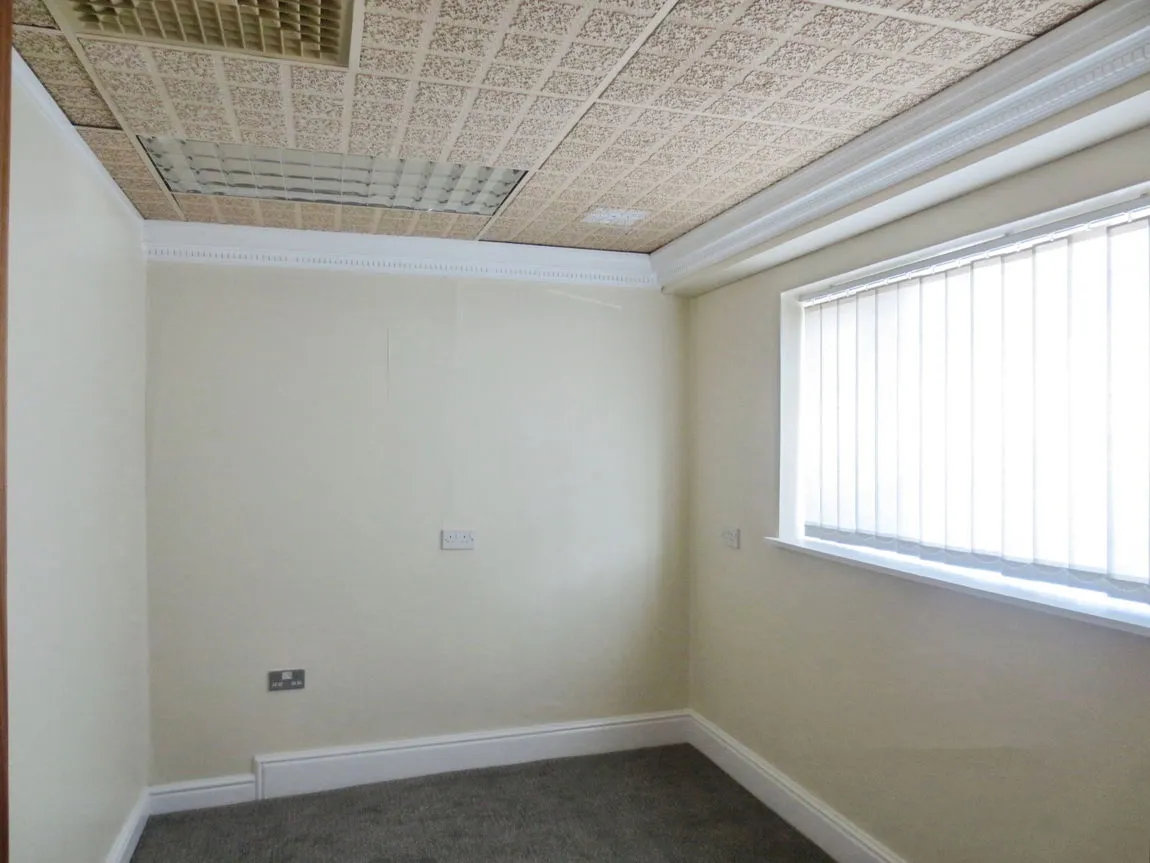 Millbank Road, Rhyl, Denbighshire, LL18 4NY, photo 19