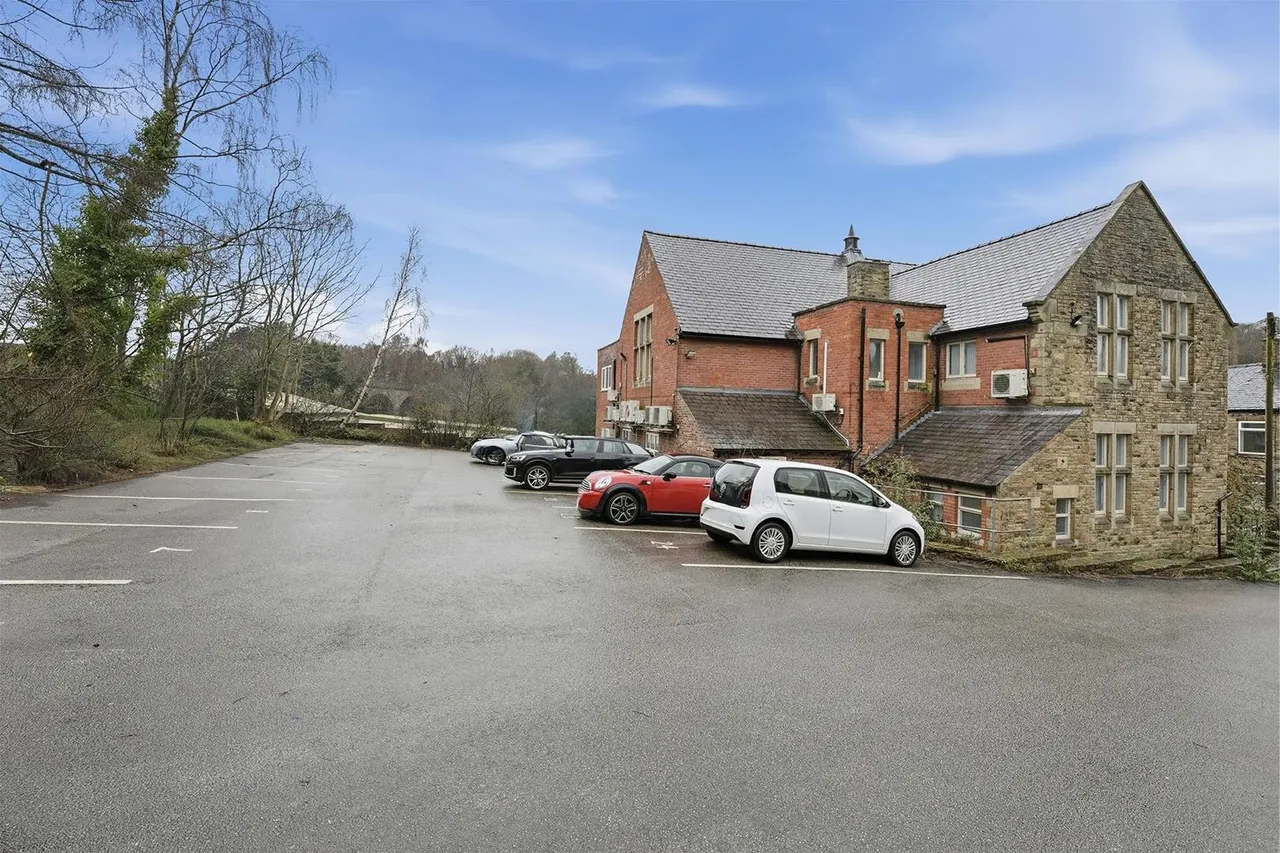 Adlington Road, Bollington, Macclesfield, photo 35