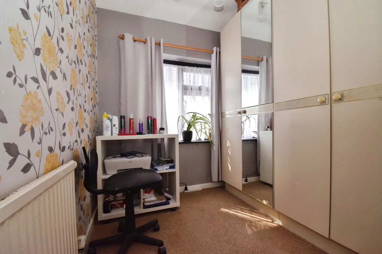 Highgate Avenue, Birstall, LE4, photo 11
