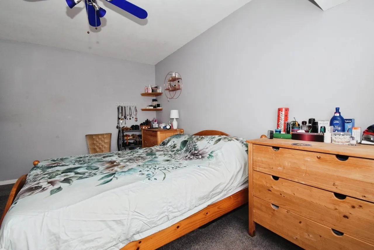 Highgate Avenue, Birstall, LE4, photo 16