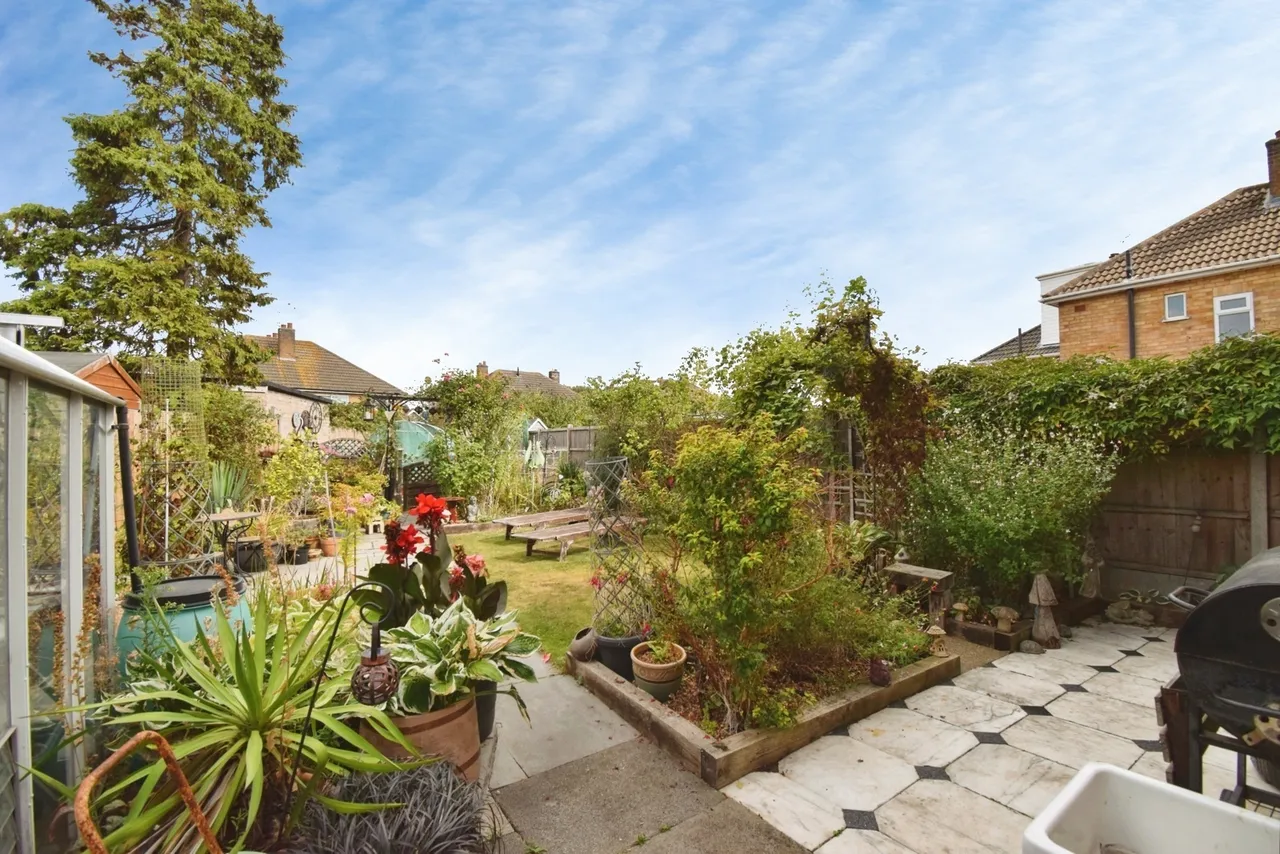 Highgate Avenue, Birstall, LE4, photo 18
