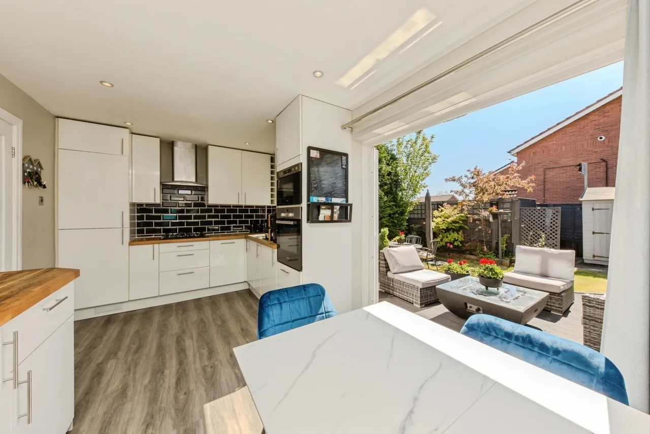 Mardon Close, Knutsford, Cheshire, WA16, photo 2