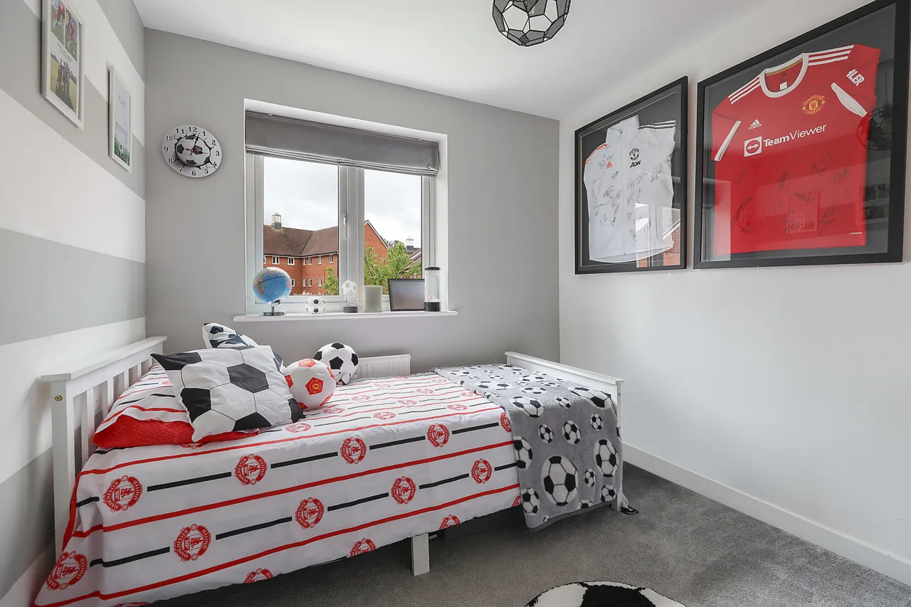 Peach Road, Horley, RH6, photo 8