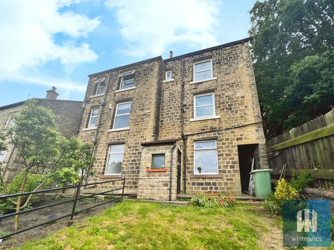Royds Avenue, Linthwaite, HD7, photo 7