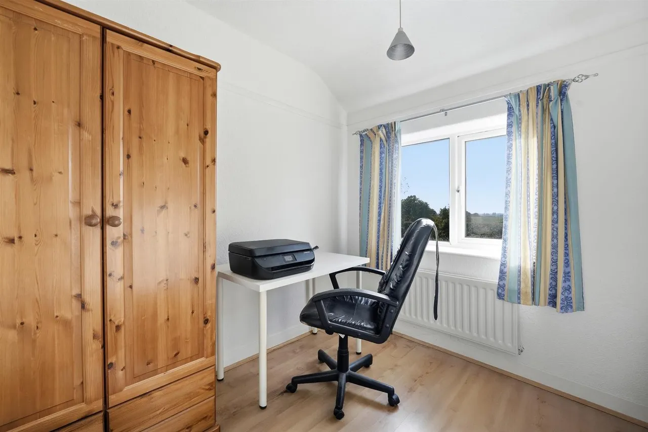 Wilmslow Old Road, Mottram St. Andrew, photo 9