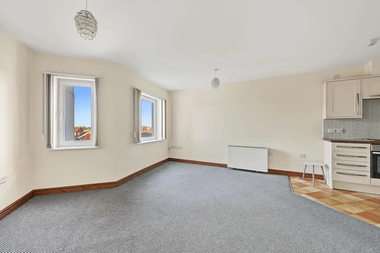 Belton Park Road, Skegness, PE25, photo 3