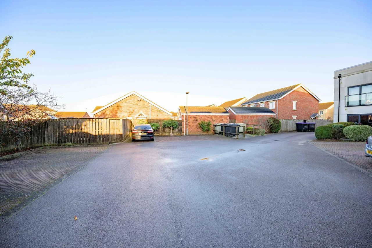 Belton Park Road, Skegness, PE25, photo 14