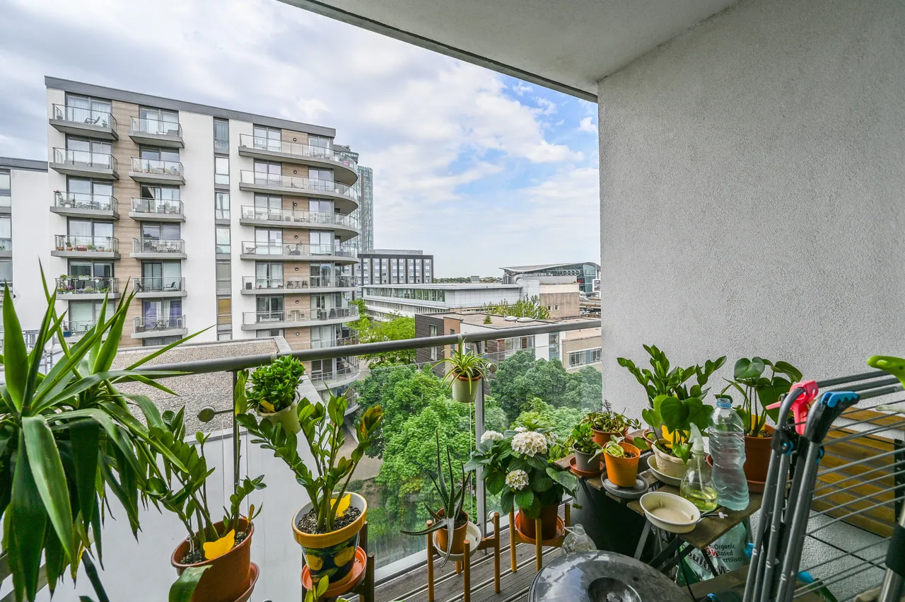 507 Simmonds House, Great West Quarter, Clayponds Lane, Brentford, photo 5